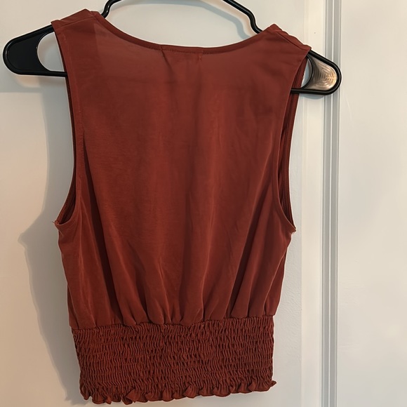 Cinched Burnt Orange Tank Top with a Deep Neck Line. Size Small - Picture 2 of 2